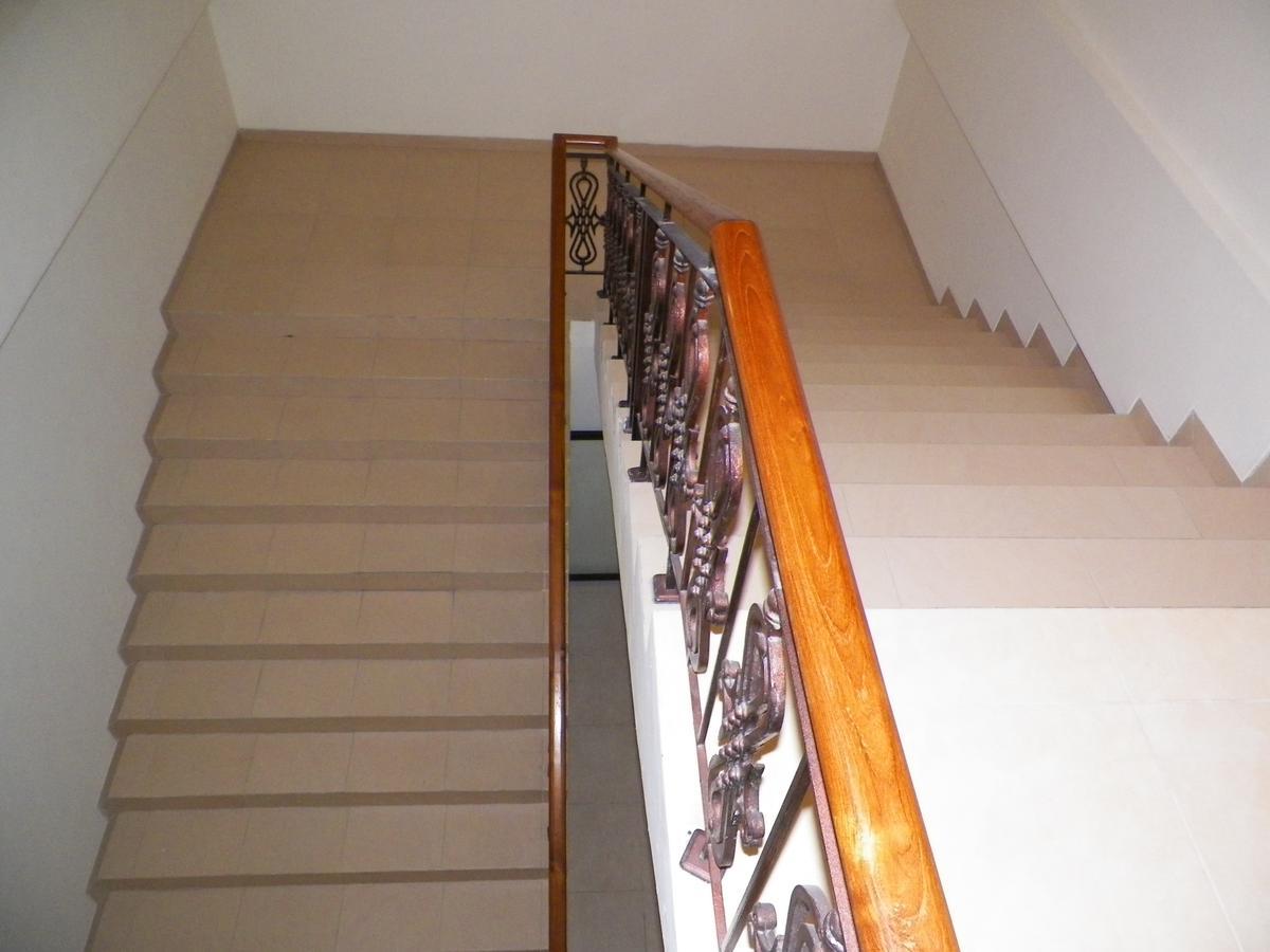 Multazam Hotel Solo 외부 사진